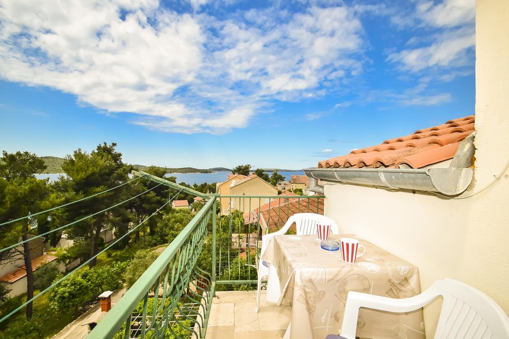 ז'אבוריץ' Apartments Zoricic מראה חיצוני תמונה