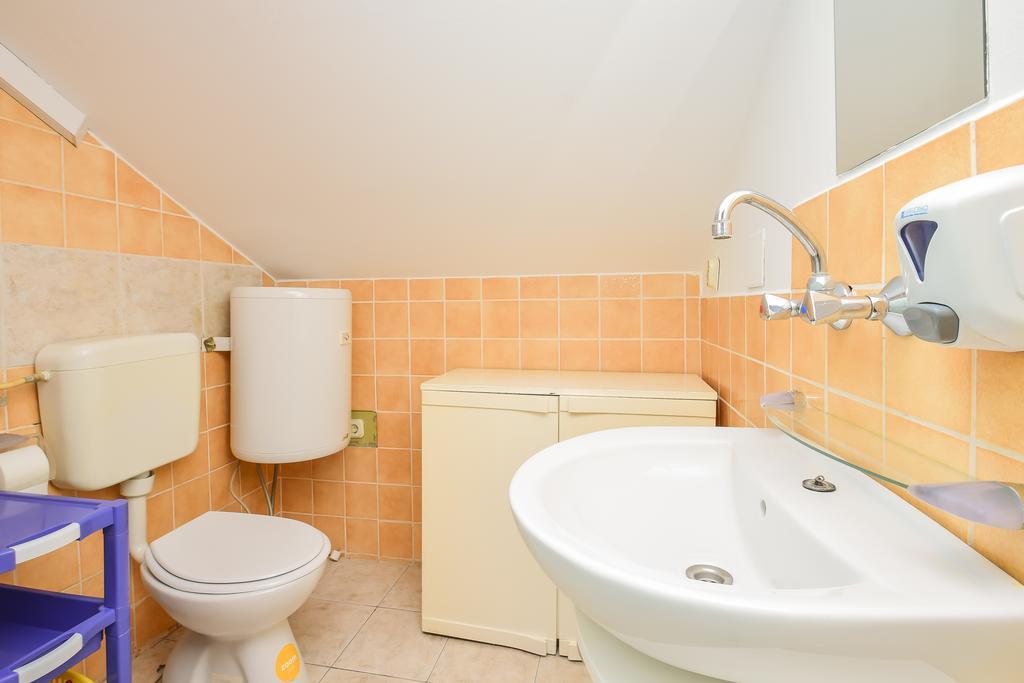 ז'אבוריץ' Apartments Zoricic מראה חיצוני תמונה