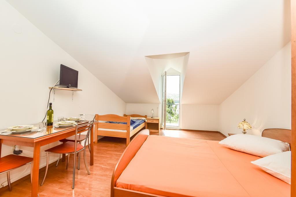 ז'אבוריץ' Apartments Zoricic מראה חיצוני תמונה