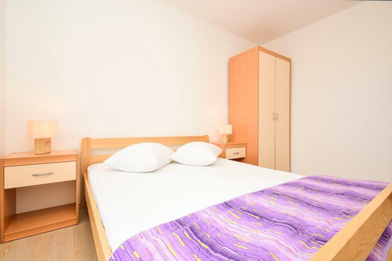ז'אבוריץ' Apartments Zoricic מראה חיצוני תמונה